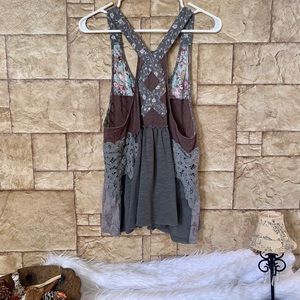 SOLD ɴᴇᴡ 𝙂𝙄𝙈𝙈𝙄𝘾𝙆𝙎 ᴛᴀᴘᴇsᴛʀʏ ᴄʟᴀsᴘ ᴘɪᴇᴄᴇᴅ ᴛᴏᴘ